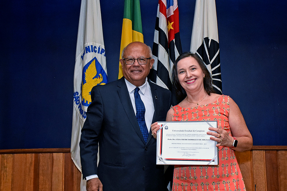 CEPID BRAINN - Premios Institucionais Unicamp 2023 - Premio ProEC de Extensao Universitaria - Dra. Lilia Freire Rodrigues de Souza Li